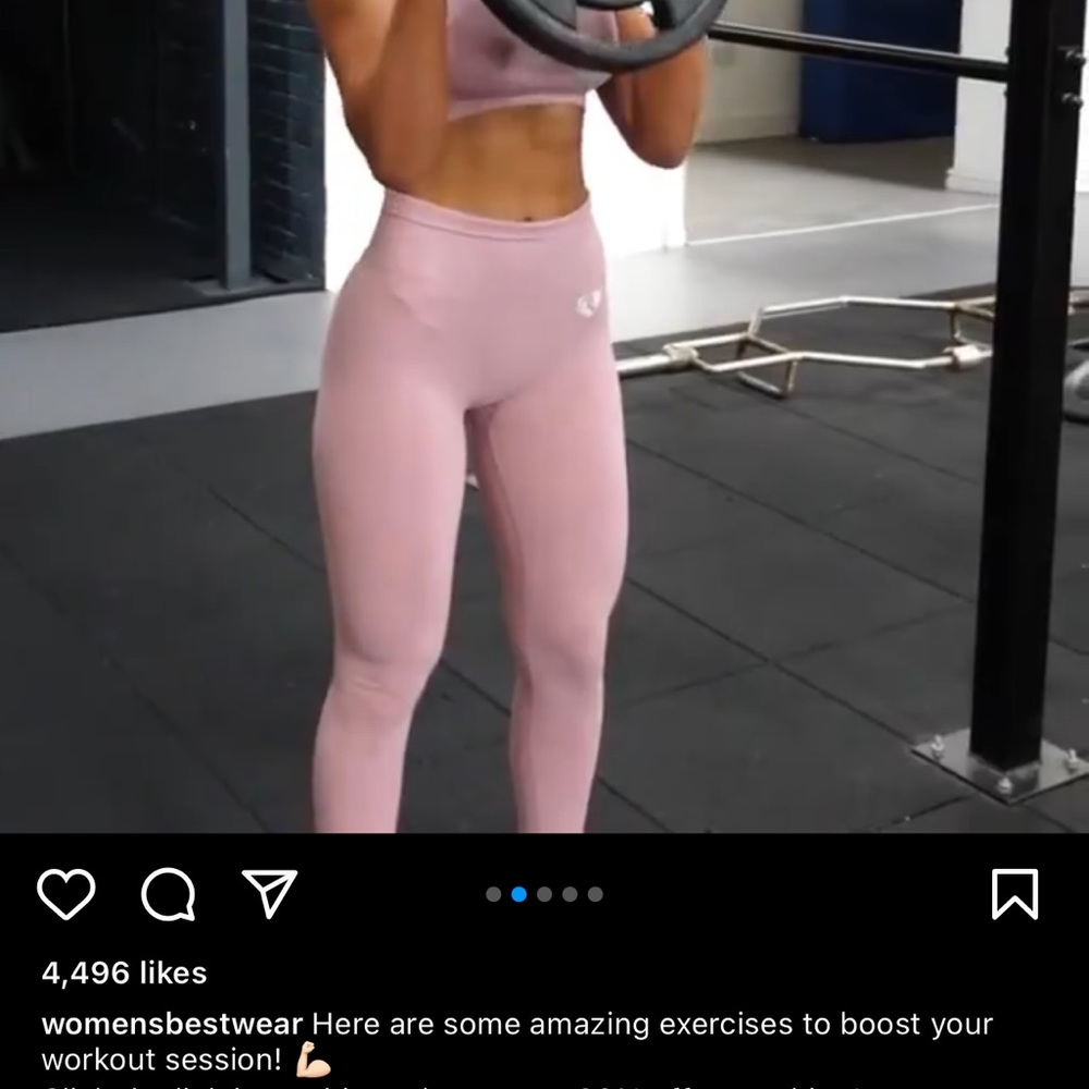 Women’s best pink seamless leggings in used condition
